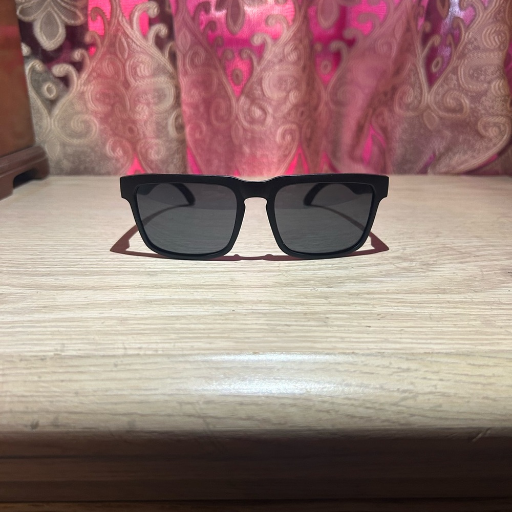 Black Matte Sunglasses Men’s Square Frame – Classic Everyday Style